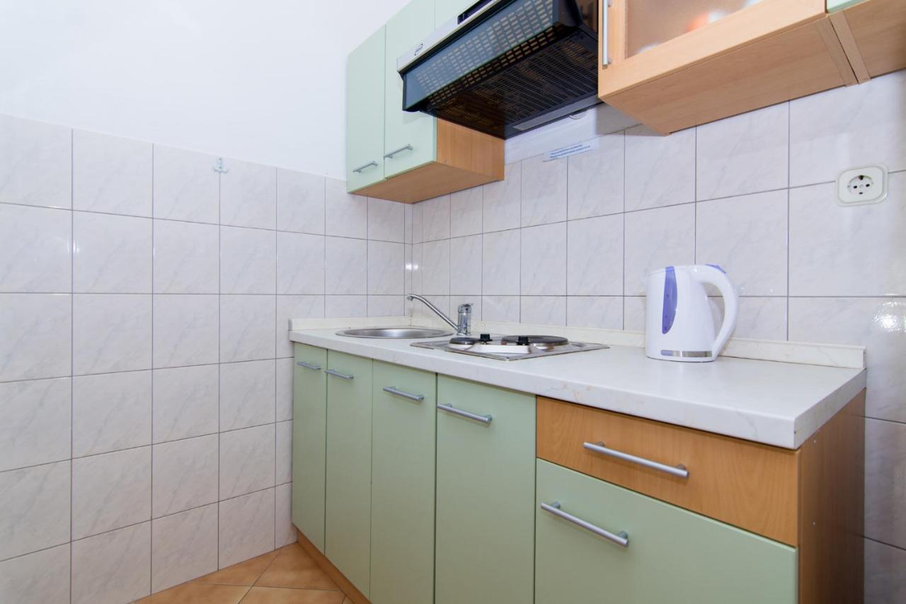 Holidays Apartments Slanada With Terrace And Sea View, Near The Beach & Town Trogir, Free Parking, Quiet Place On Peninsula Ciovo Extérieur photo